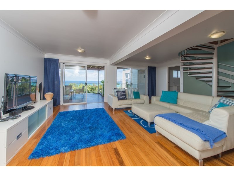 43 Tramican Street, Point Lookout QLD 4183