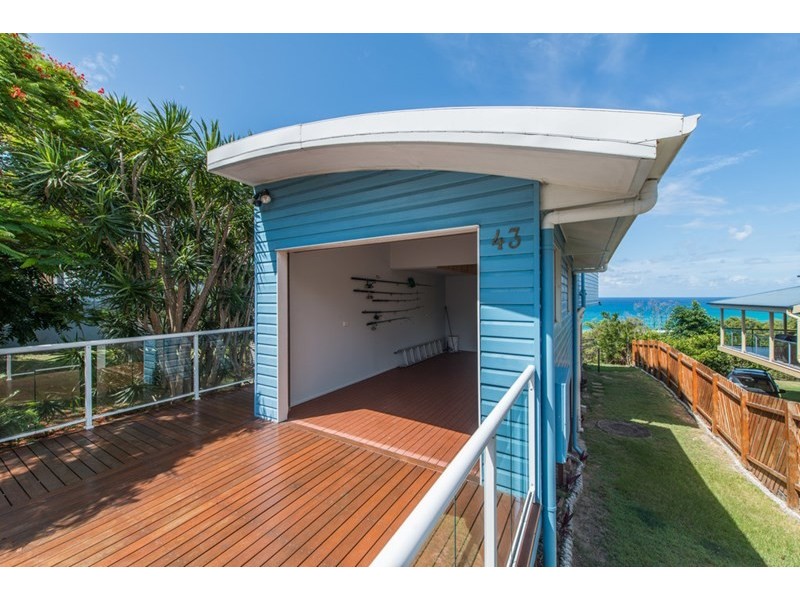 43 Tramican Street, Point Lookout QLD 4183