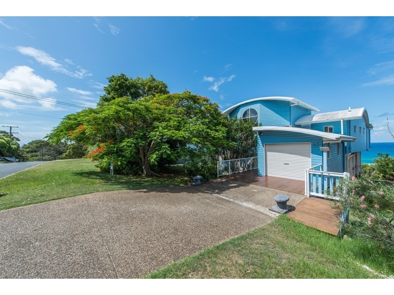 43 Tramican Street, Point Lookout QLD 4183