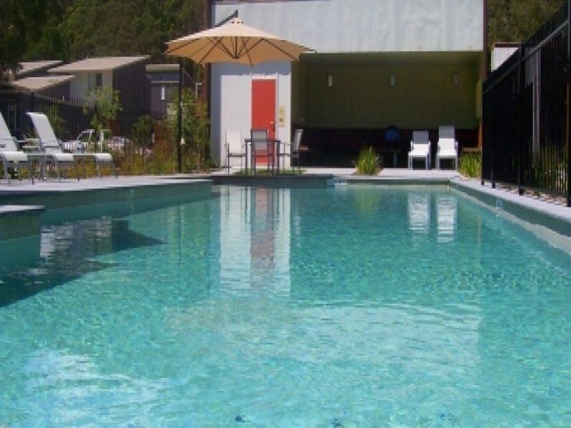 49 Dickson Way, Point Lookout QLD 4183