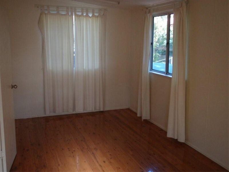 4 Millers Lane, Amity Point QLD 4183