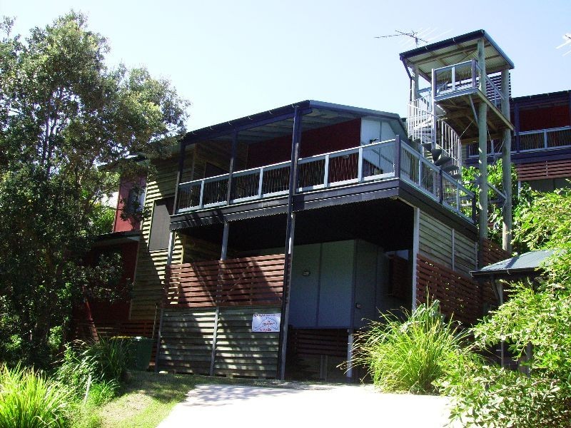 1/24 Samarinda Drive, Point Lookout QLD 4183