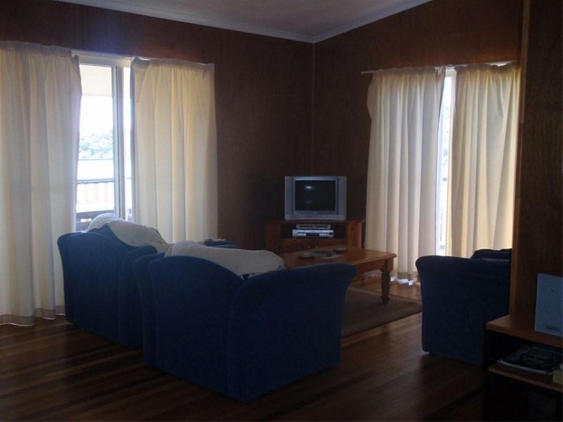 43 George Nothling Drive, Point Lookout QLD 4183