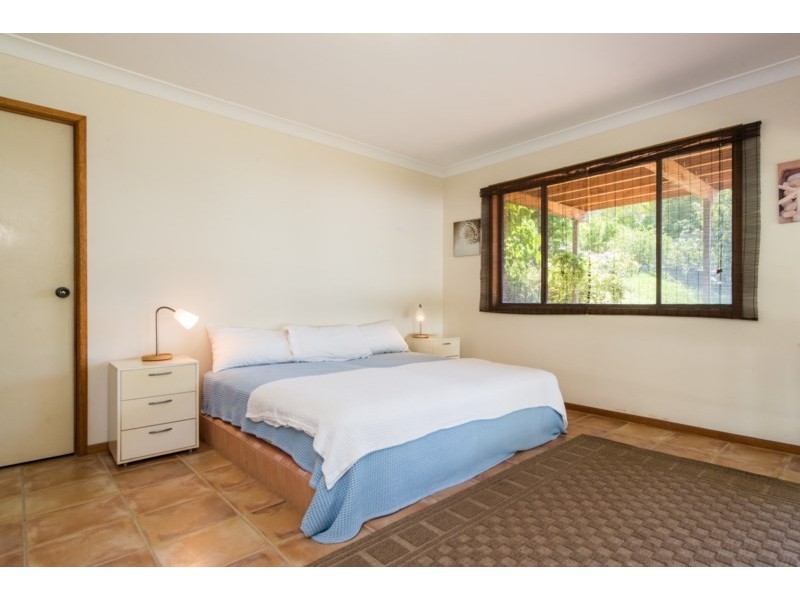 43 Cumming Parade, Point Lookout QLD 4183