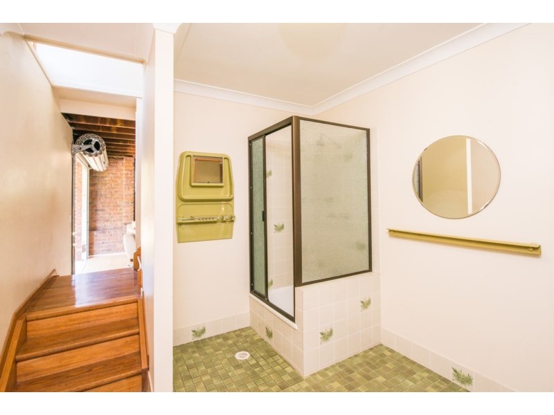 43 Cumming Parade, Point Lookout QLD 4183