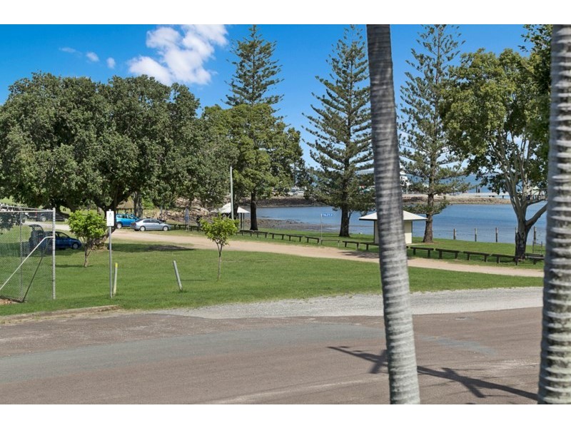 3-5 Cunningham Street, Dunwich QLD 4183