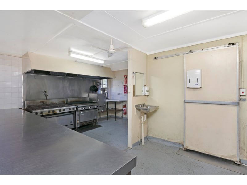 3-5 Cunningham Street, Dunwich QLD 4183