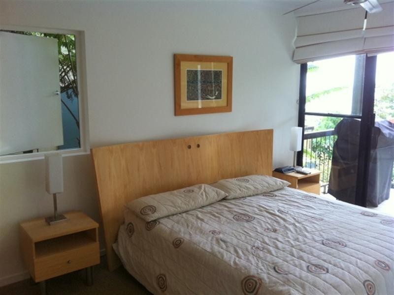 118 Mooloomba Road, Point Lookout QLD 4183