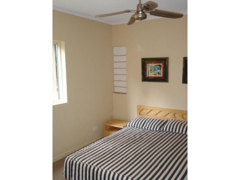 118 Mooloomba Road, Point Lookout QLD 4183