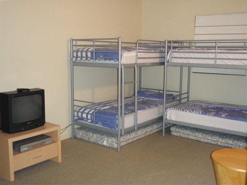 118 Mooloomba Road, Point Lookout QLD 4183