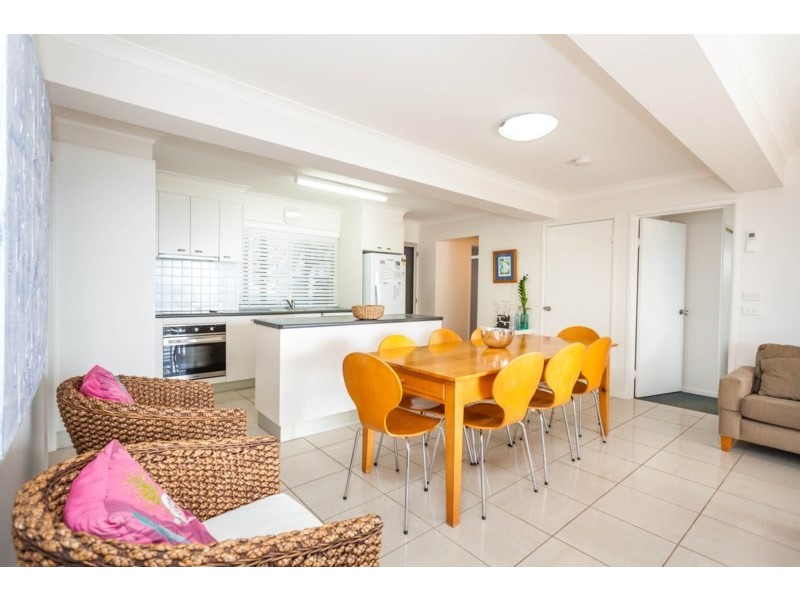 1/10 Gindarra Street, Point Lookout QLD 4183