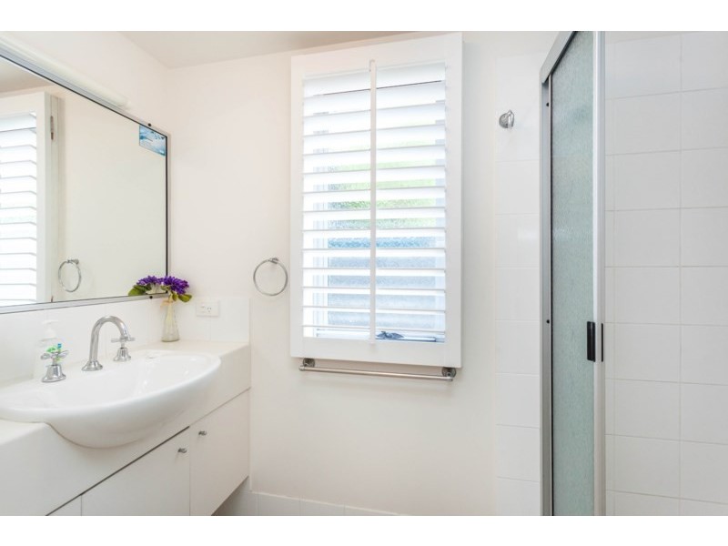 1/10 Gindarra Street, Point Lookout QLD 4183