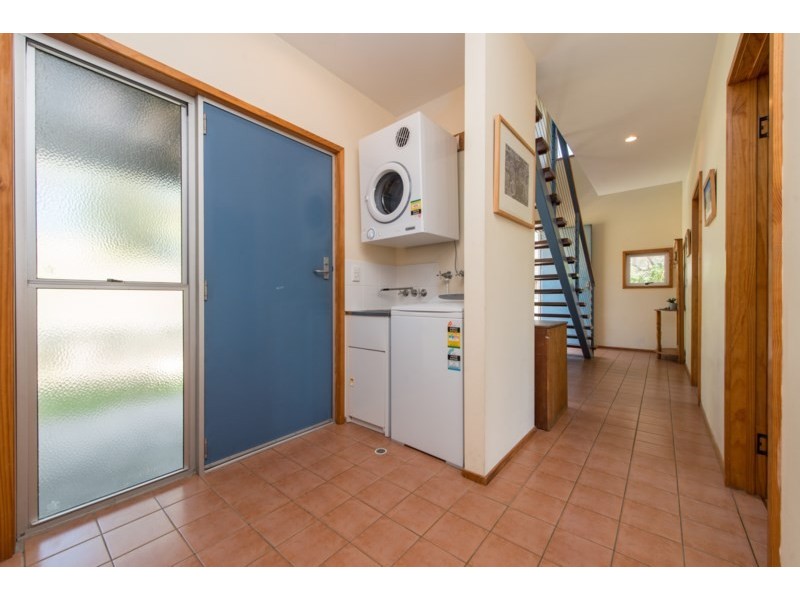 18 Merinda Crescent, Point Lookout QLD 4183