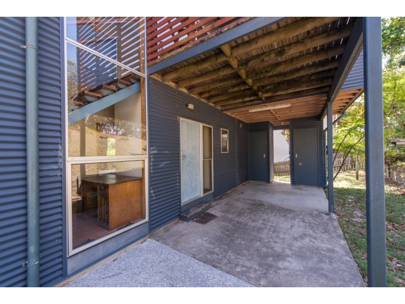 18 Merinda Crescent, Point Lookout QLD 4183