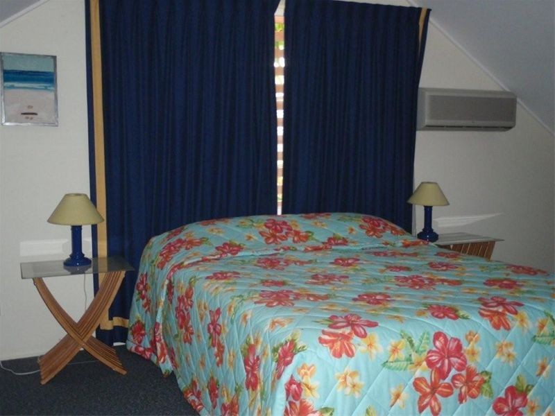 6 Bigoon Road, Point Lookout QLD 4183