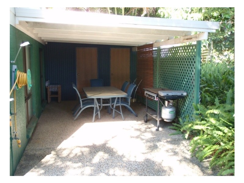 24 Booran Street, Point Lookout QLD 4183