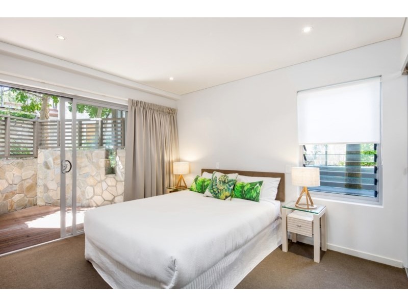 1/158-172 Dickson Way, Point Lookout QLD 4183