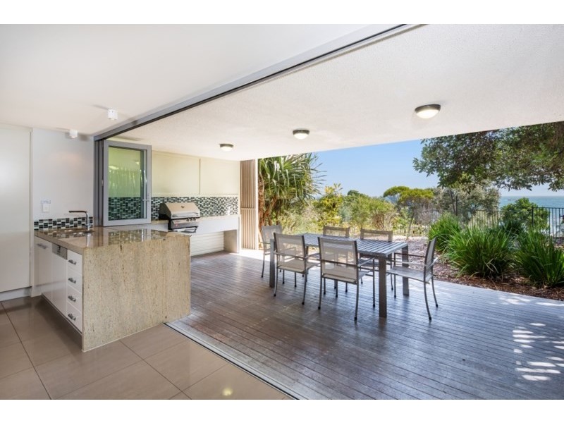 1/158-172 Dickson Way, Point Lookout QLD 4183