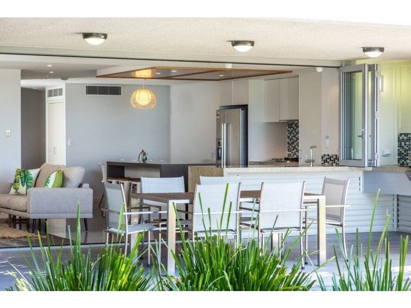 1/158-172 Dickson Way, Point Lookout QLD 4183