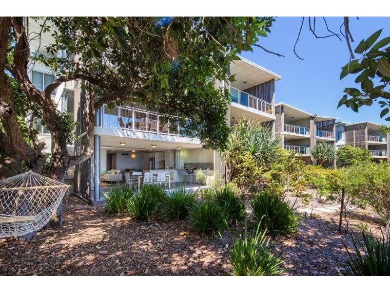 1/158-172 Dickson Way, Point Lookout QLD 4183