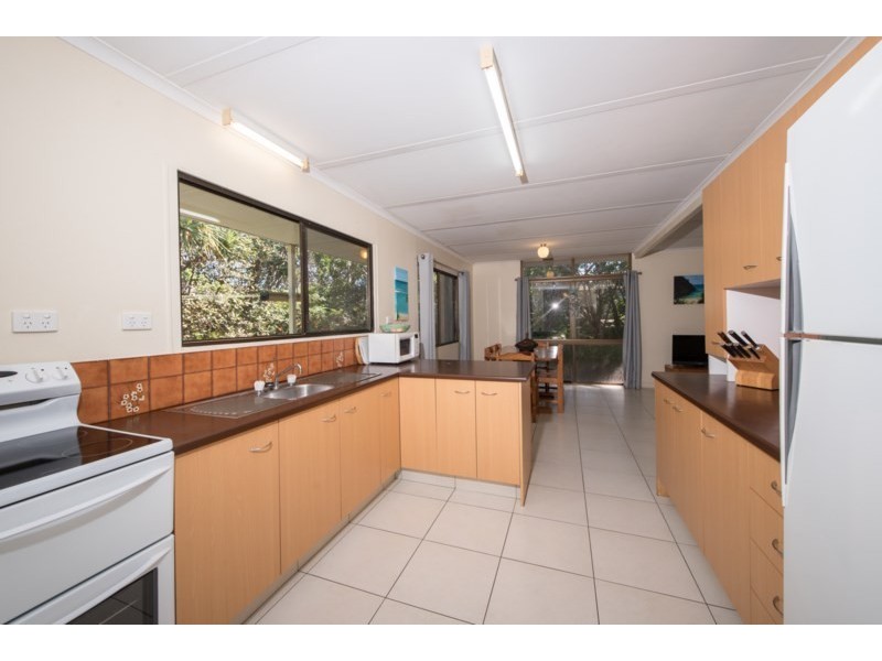 20 Billa Street, Point Lookout QLD 4183