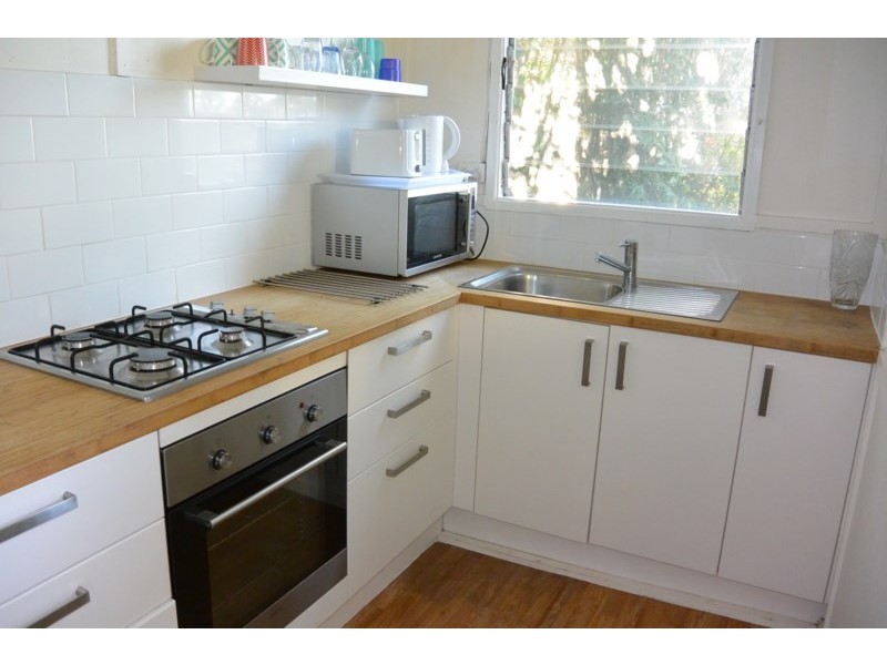 19 Yarrong Road, Point Lookout QLD 4183