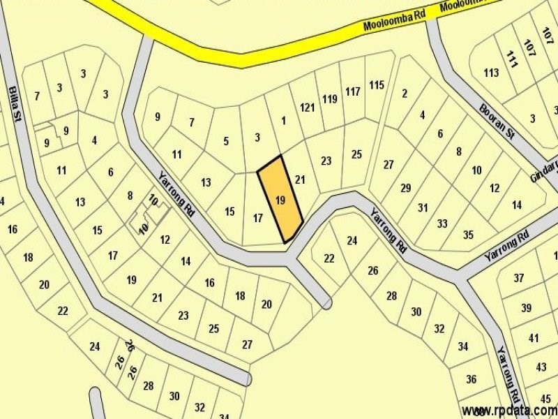 19 Yarrong Road, Point Lookout QLD 4183