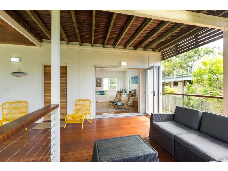 10 Bambara Street, Point Lookout QLD 4183