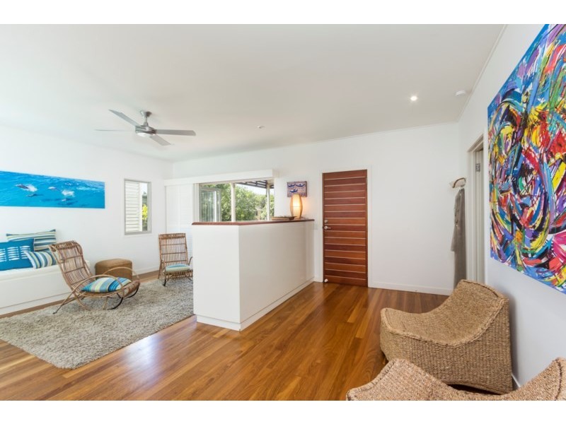 10 Bambara Street, Point Lookout QLD 4183