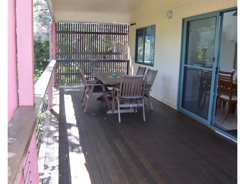 13 Bimba Street, Point Lookout QLD 4183