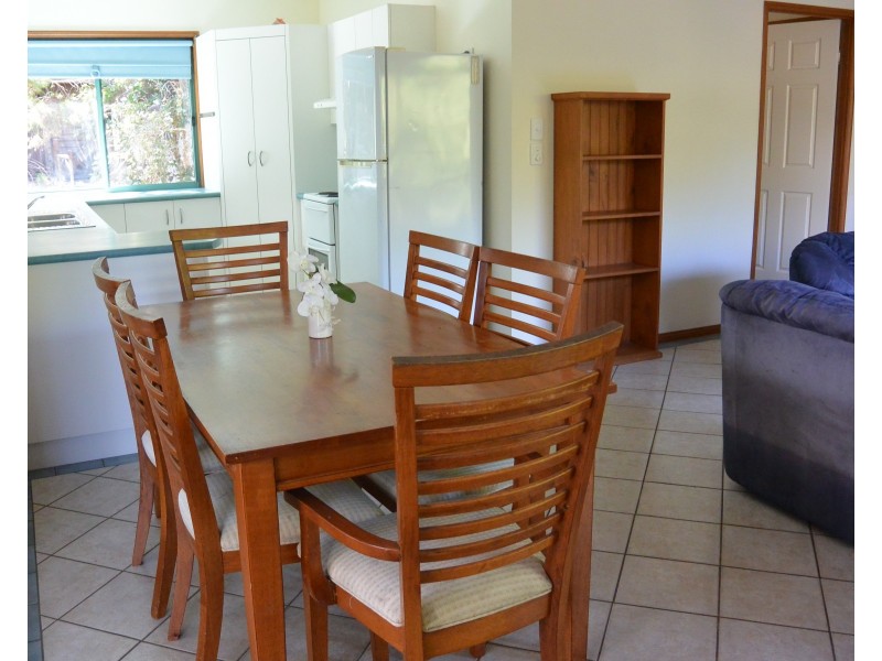 13 Bimba Street, Point Lookout QLD 4183