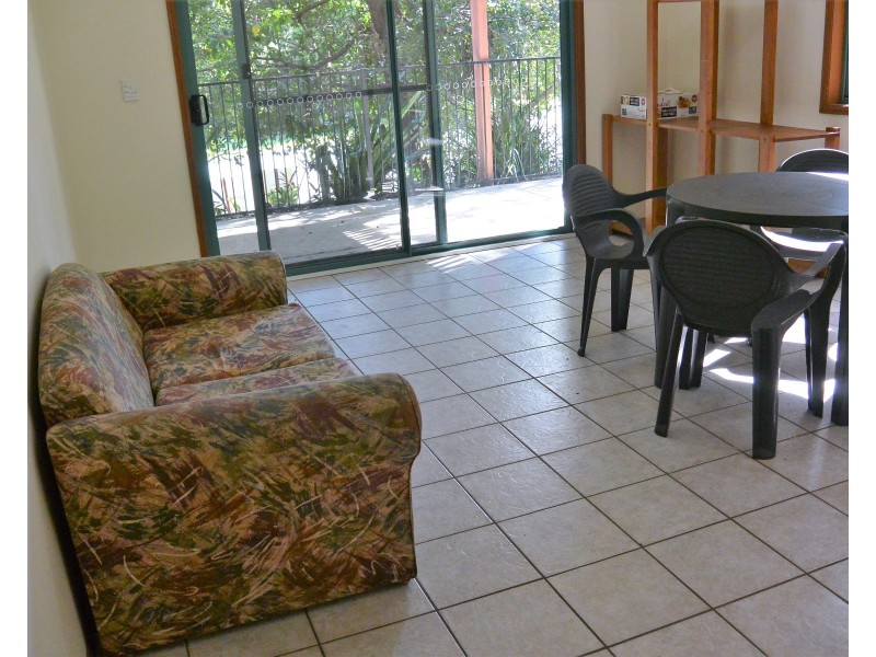 13 Bimba Street, Point Lookout QLD 4183