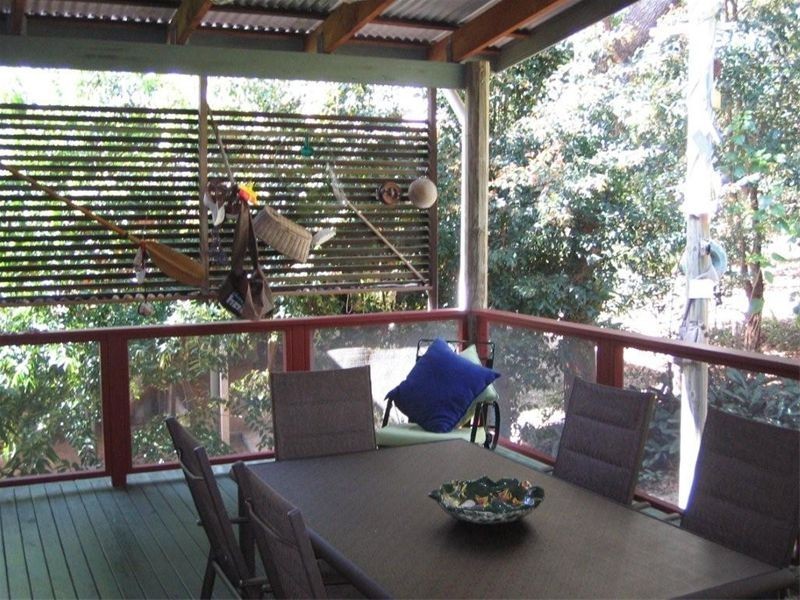 5 Bimba Street, Point Lookout QLD 4183