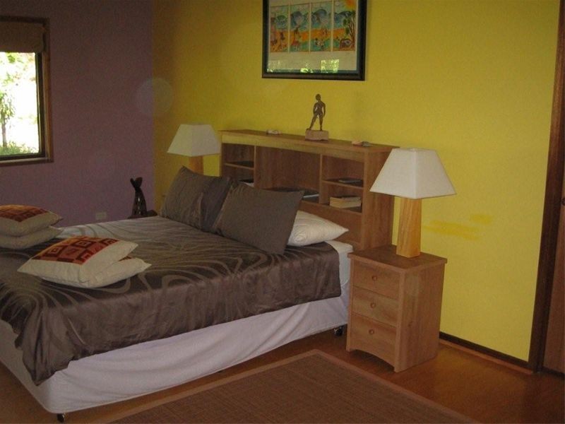 5 Bimba Street, Point Lookout QLD 4183