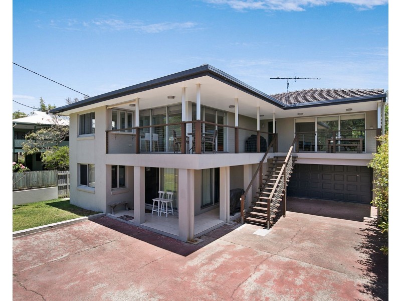 16 Bambara Street, Point Lookout QLD 4183