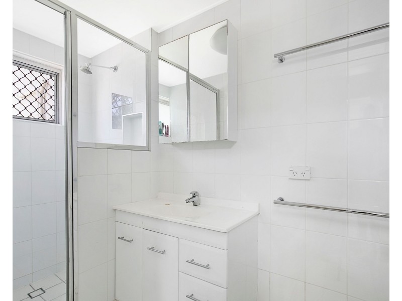 16 Bambara Street, Point Lookout QLD 4183