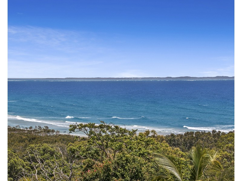 4 Merinda Crescent, Point Lookout QLD 4183