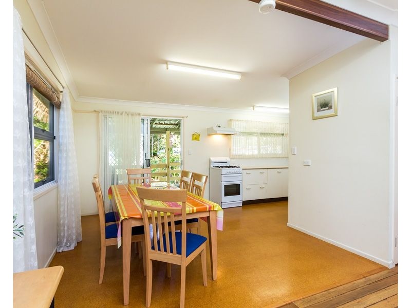 89 Mooloomba Road, Point Lookout QLD 4183