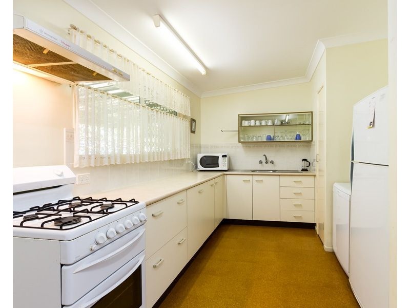 89 Mooloomba Road, Point Lookout QLD 4183