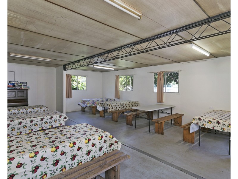 3-7 Cunningham Street, Dunwich QLD 4183