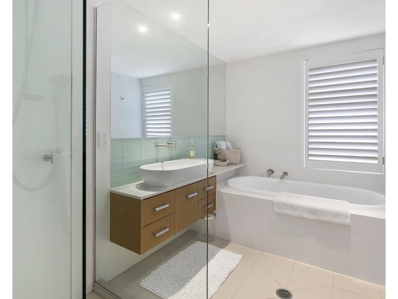 19/158-172 Dickson Way, Point Lookout QLD 4183