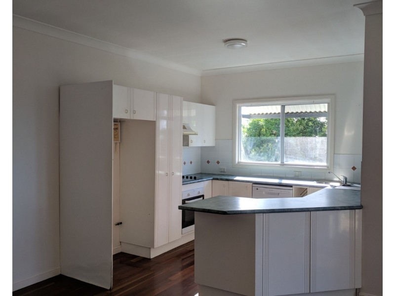 10a Yarrong Road, Point Lookout QLD 4183