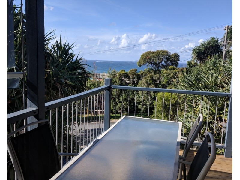 10a Yarrong Road, Point Lookout QLD 4183