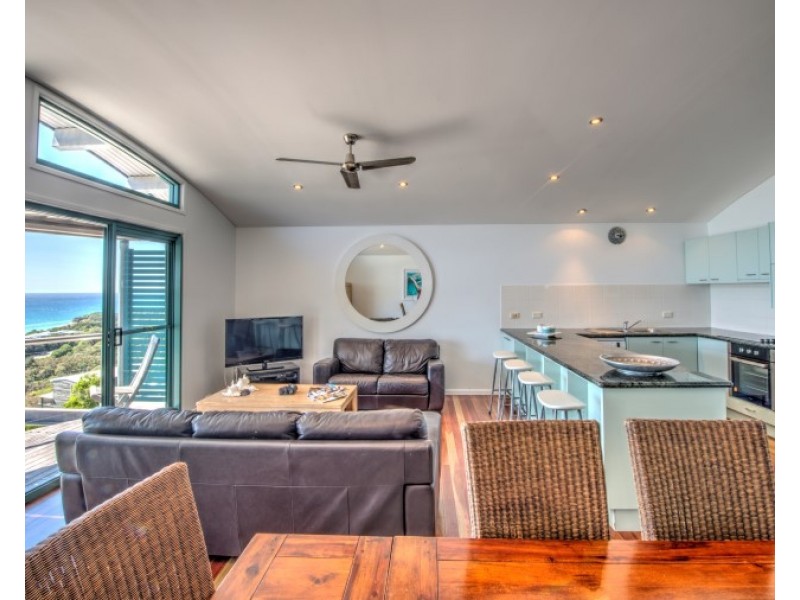 3/6 Cumming Parade, Point Lookout QLD 4183