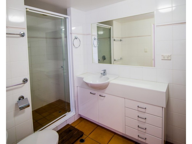 3/6 Cumming Parade, Point Lookout QLD 4183