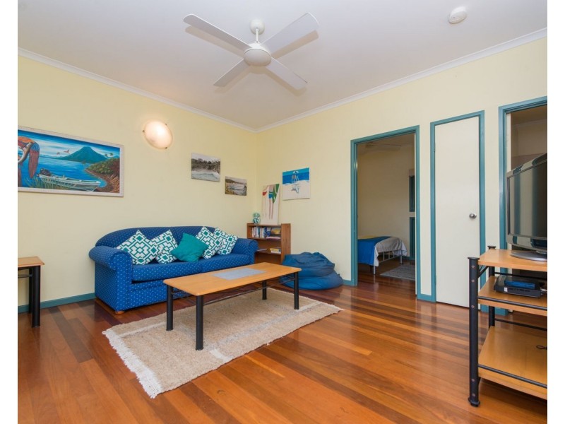 2/66 Mooloomba Road, Point Lookout QLD 4183