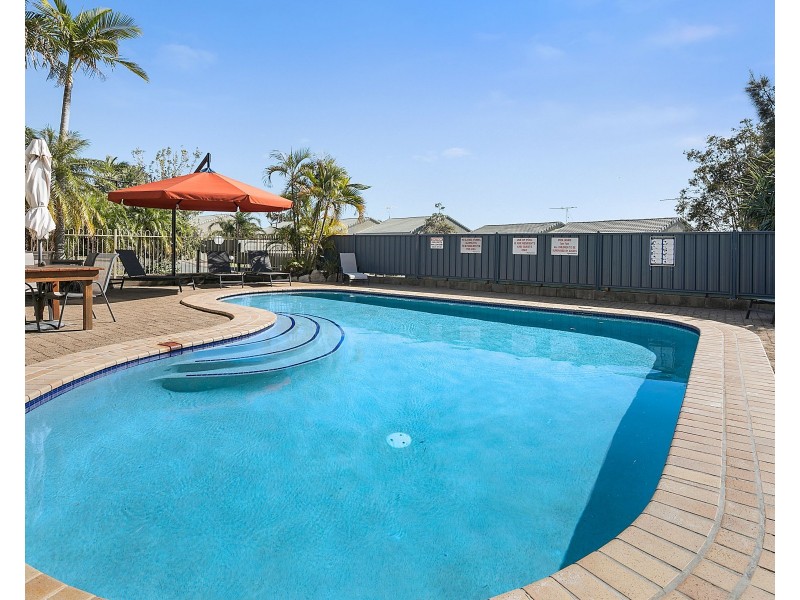 18/21-25 Cumming Parade, Point Lookout QLD 4183