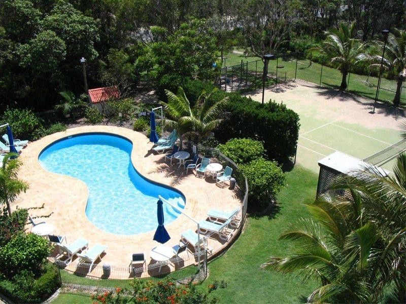 41 Dickson Way, Point Lookout QLD 4183