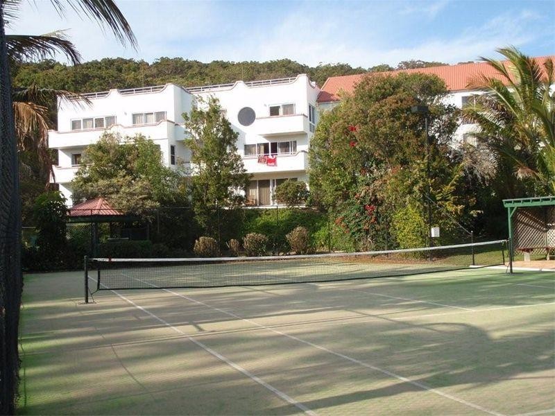 41 Dickson Way, Point Lookout QLD 4183