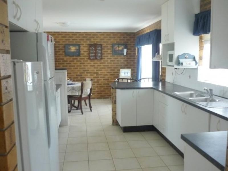 119 Rainbow Crescent, Dunwich QLD 4183